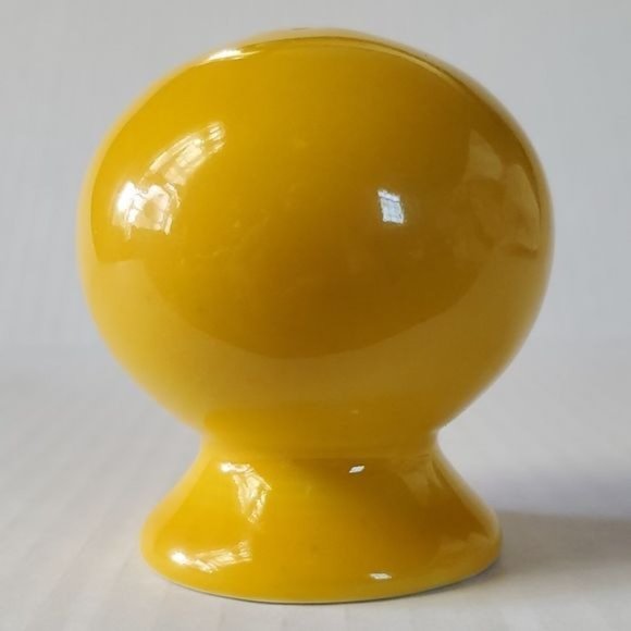 Fiestaware Fiesta Small CERAMIC Shaker Salt Pepper Daffodil Yellow - Picture 4 of 7